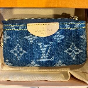 AUTHENTIC LOUIS VUITTON MONOGRAM DENIM KEY POUCH - Y2K STYLE